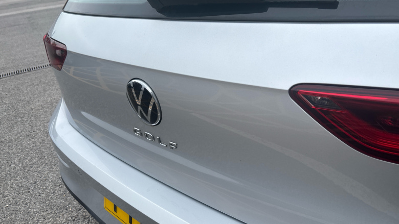 Volkswagen Golf 1.5 TSI 150 Life 5dr Petrol Hatchback